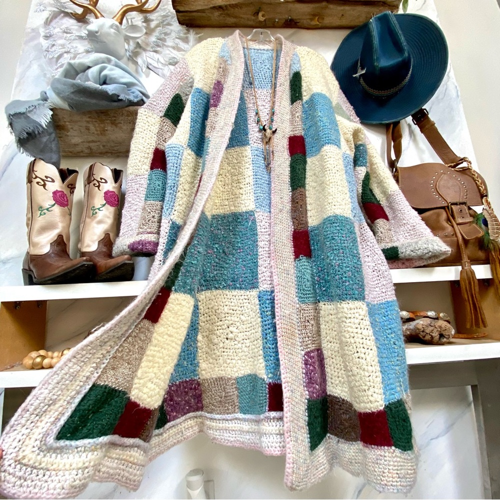 SOLD⭐️Artisan Patchwork Duster boho wool jacket sweater hippy granny vibe - Picture 4 of 16